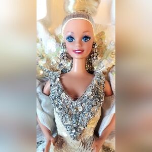 Vintage 1991 Barbie Doll Platinum Blonde Bombshell Bob Mackie Sequins Collectors